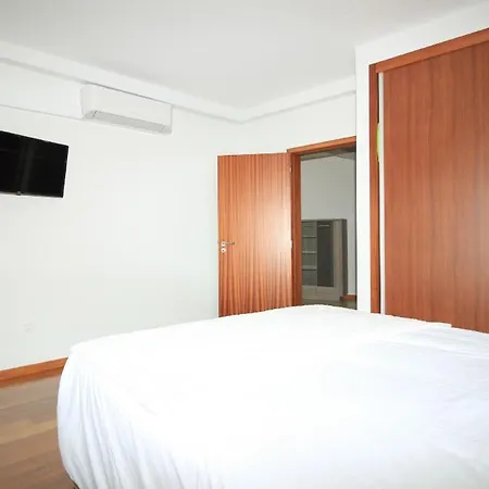 Ferienwohnung Fuer 2 Personen Ca 70 Qm In Cmara De Lobos, Madeira Suedkueste Von Madeira Apartment